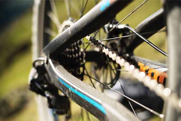 How to lubricate your chain
